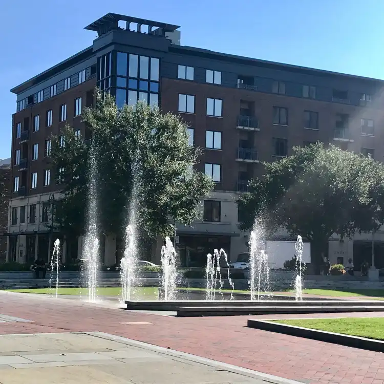 Hotels near Ellis Square