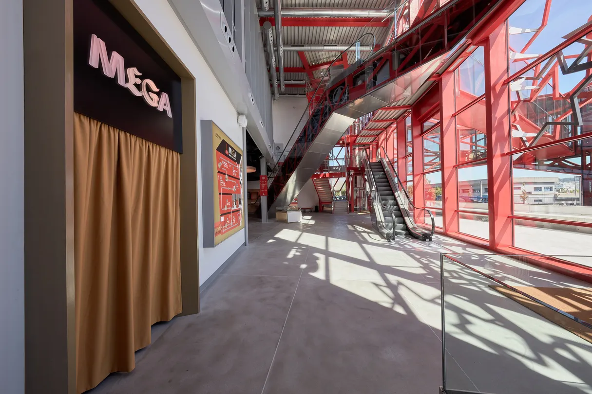 5_MEGA Mundo Estrella Galicia