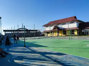Stadion kertapati Danau Sembuluh