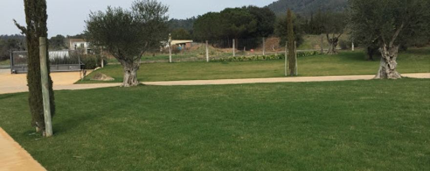 Jardins Arnau, S.L.