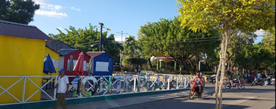 Glorieta Del Parque Central