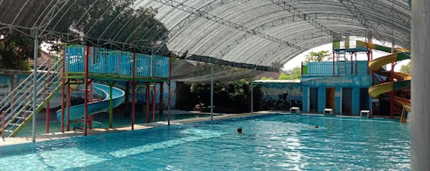 Kolam Renang Nuansa Samudra