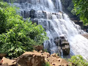 Kuyemari Waterfall