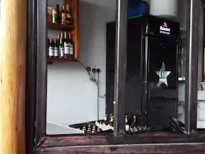 Downtown Club And Bar