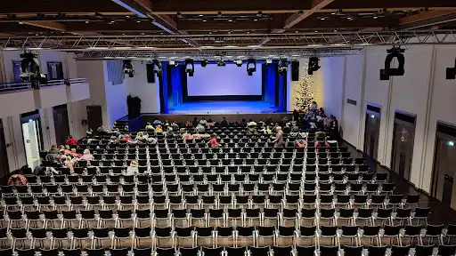 Stadthalle
