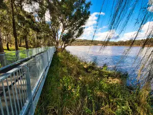 Lake Inverell Picnic Area and Dam