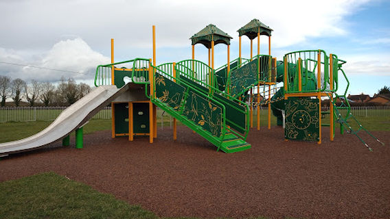 Parkfield Rd Playing Field