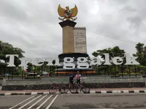 Alun-Alun Kabupaten Trenggalek