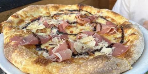 Tony's Pizza Napoletana