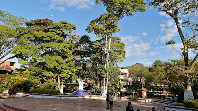 Parque Principal San Carlos