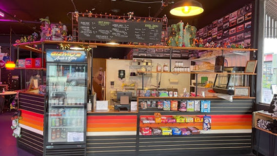 Gizmo's Arcade & Eatery
