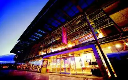 Các khách sạn gần National Glass Centre