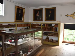 Old Stone House Museum & Historic Village