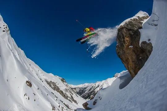 3_New Generation Ski and Snowboard School