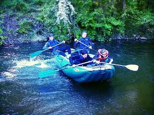 Carennac Aventure, location de Canoë, Kayak et Stand Up Paddle sur la Dordogne, proche de Rocamadour et du gouffre de Padirac