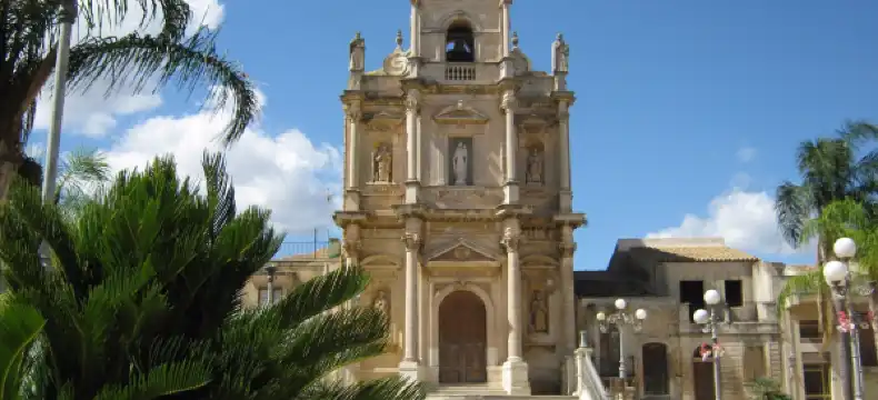 Hotels in Floridia