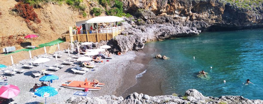Spiaggia Grotta della Scala