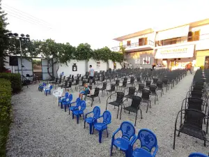 Cine Antigoni