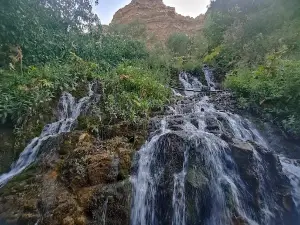 Haft Cheshmeh Waterfall.