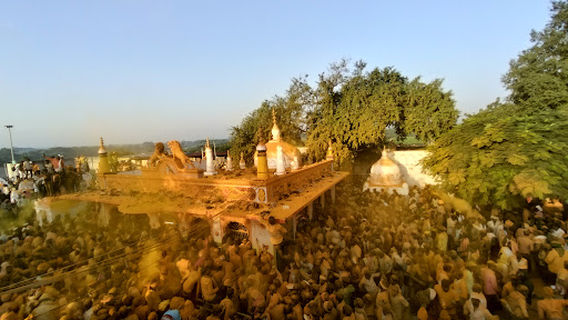 Shree mahaligaraya temple Huljanti