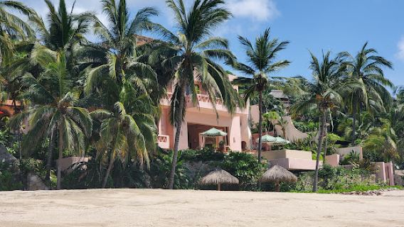 Campamento Tortuguero Sayulita
