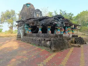 Shree Parshwanath Digambar Jain Twin Temple INDRAPUR