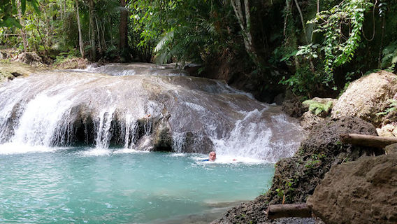 Kawasan Falls