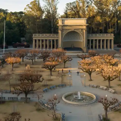 Popular Fall Viewing Attractions in San Francisco