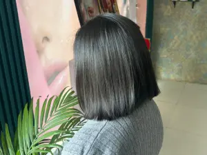 Beauty Bar By Saumya Unisex Luxury Salon & Academy