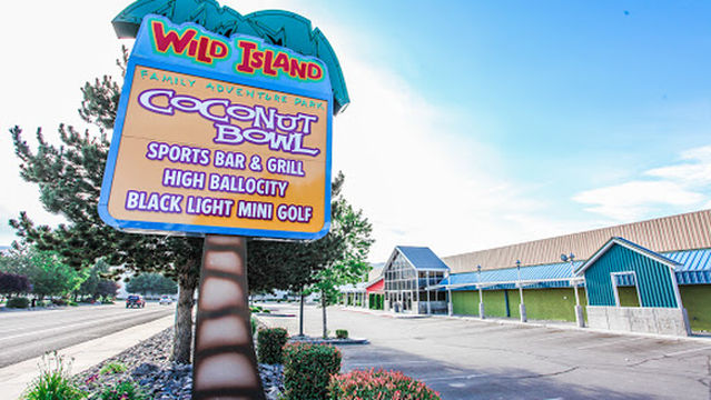 Coconut Bowl at Wild Island