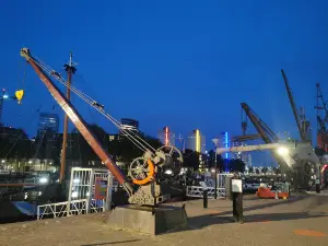 ロッテルダムの人気夜の観光スポット