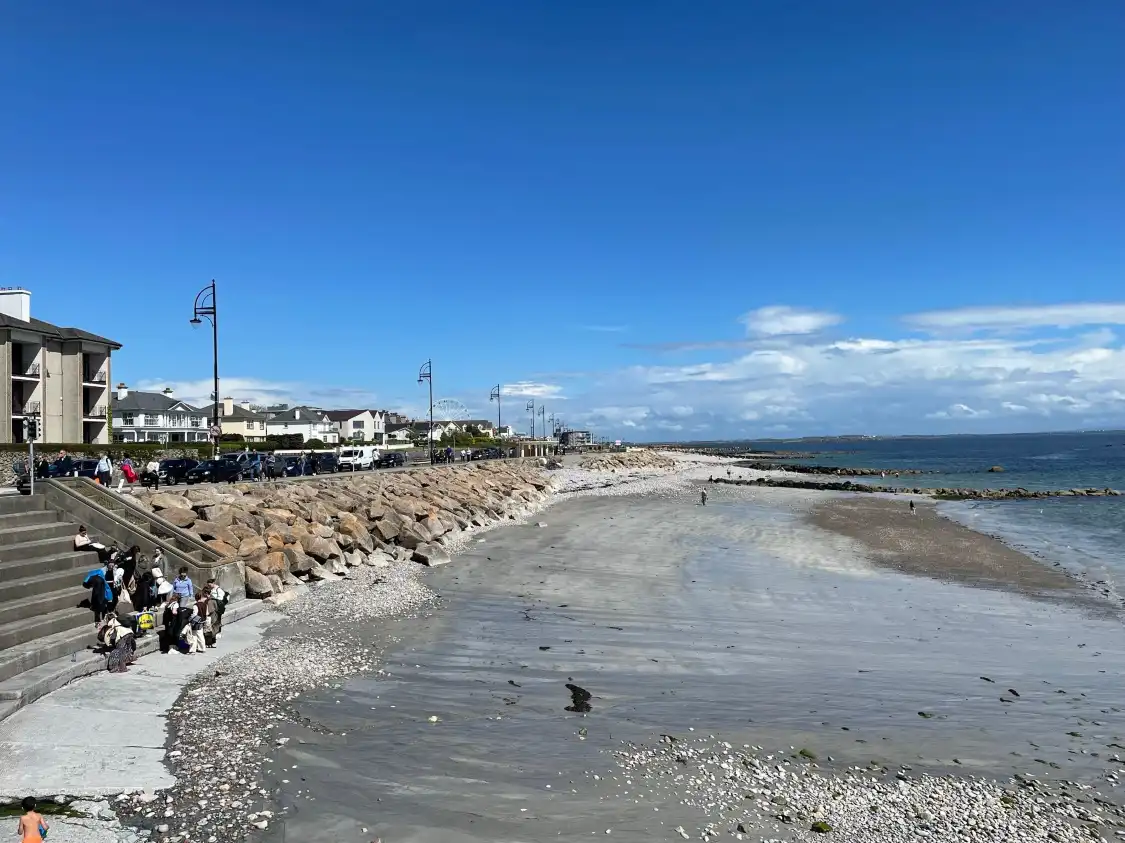 Hotels near Salthill Promenade