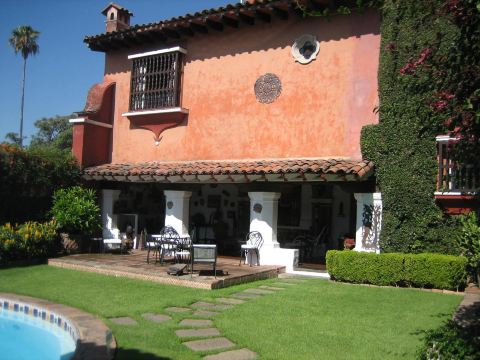 Robert Brady Museum