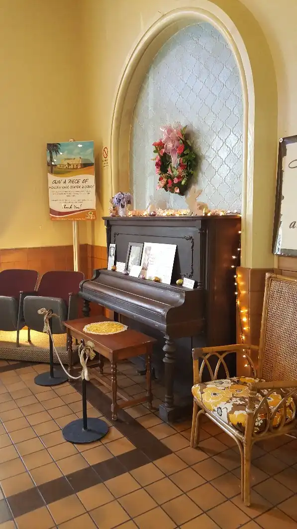 Các khách sạn gần The McAllen Heritage Center