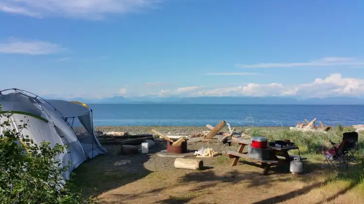 Hotels near Kitty Coleman Provincial Park