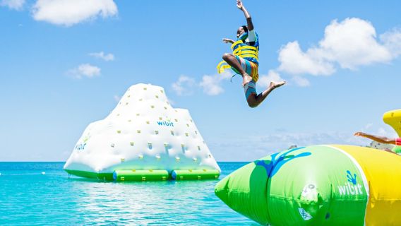 Splash Island Water Park