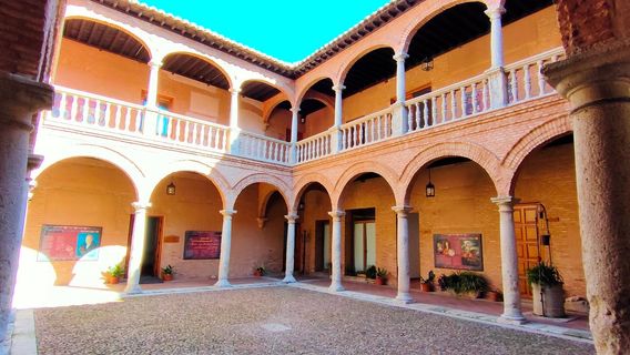 Almacen de los Fucares