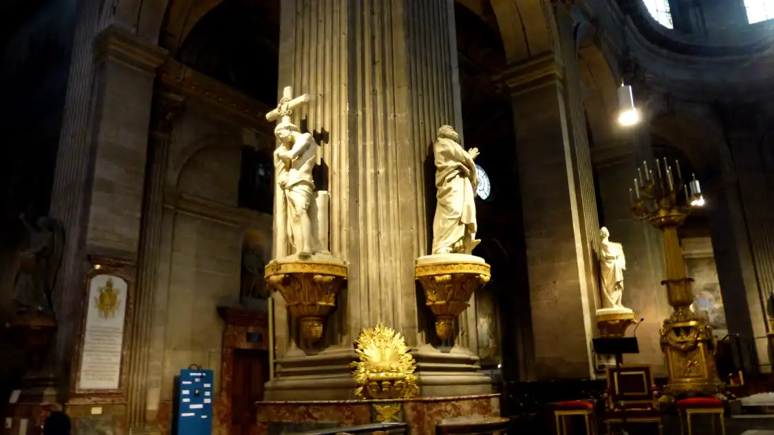 Eglise Saint Sulpice 주변 호텔