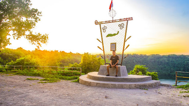 Tugu 0 KM Pulau Flores