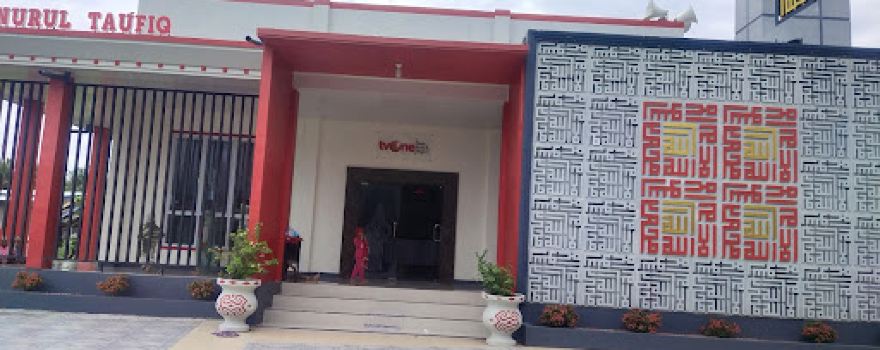 Masjid Nurul Taufiq Deking