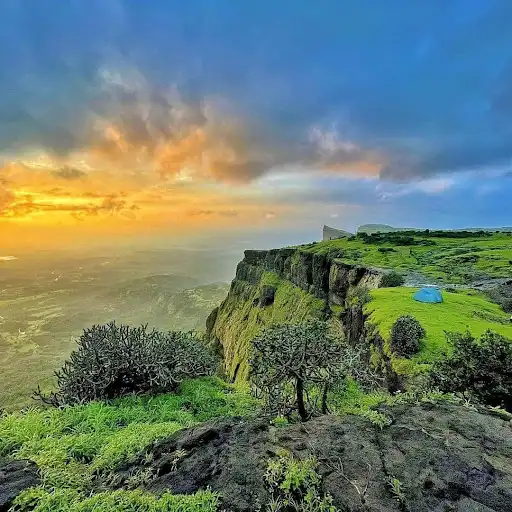 Reverse Waterfall (Hill Station Naneghat)