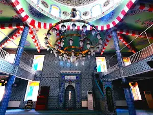 Merkez Cami