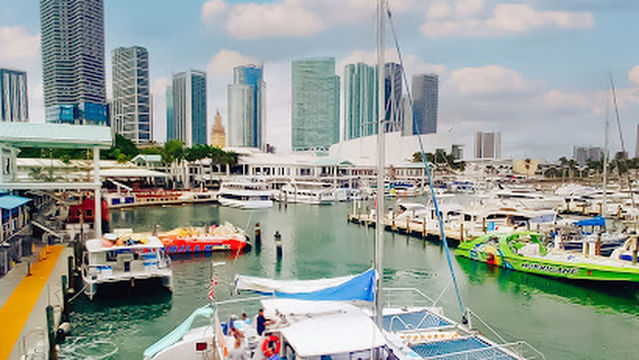 Spirit of Lauderdale Catamaran and Yacht Charters