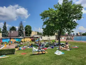 Pływalnia „Delfin” - Baseny Letnie