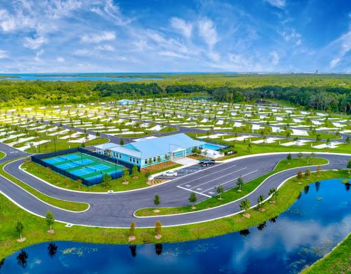 Compare 5 airports near Manatee County