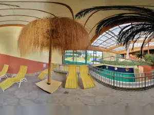 Freizeit-und Erlebnisbad AquariUM