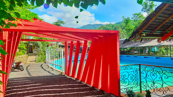 Wisata Alam Cireong Park