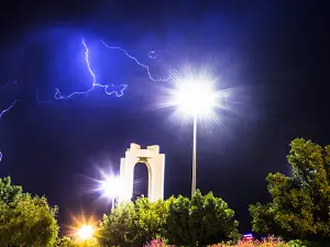 Imam Khomeini Square