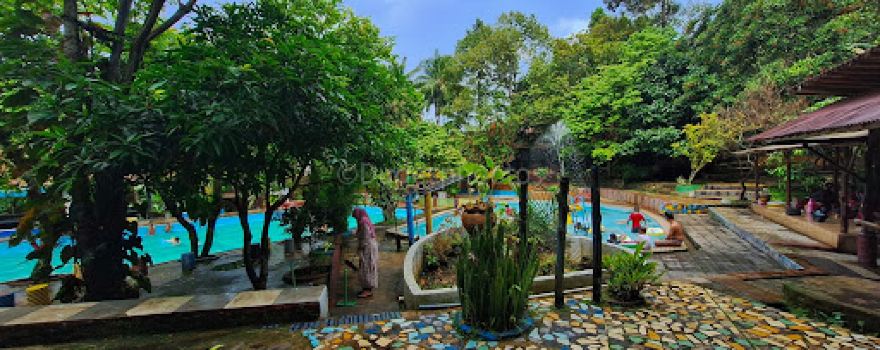 Kolam Renang Cikarelek