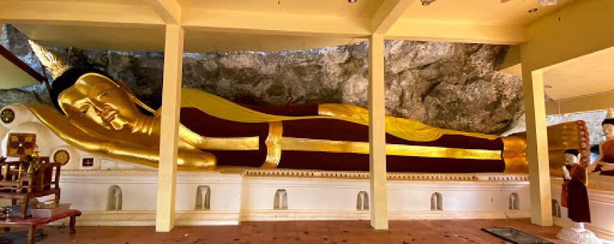 Wat Tham Phraphut
